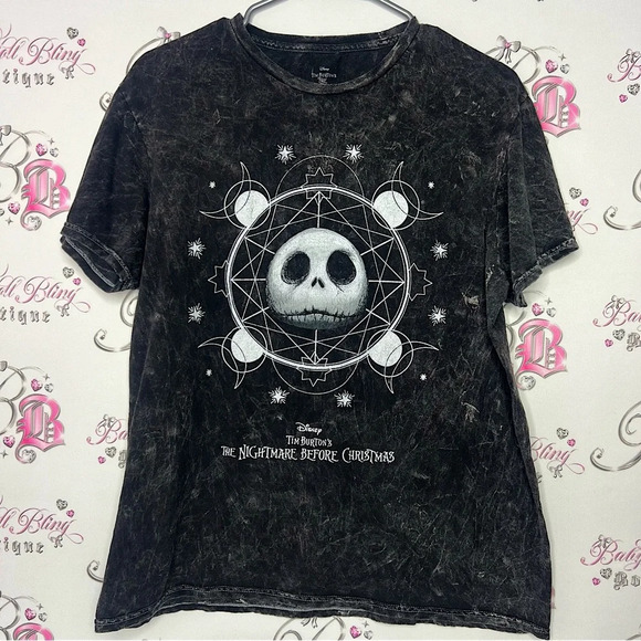 Disney Tim Burton’s nightmare before Christmas jack skeltoon distressed  tshirt - Picture 1 of 5